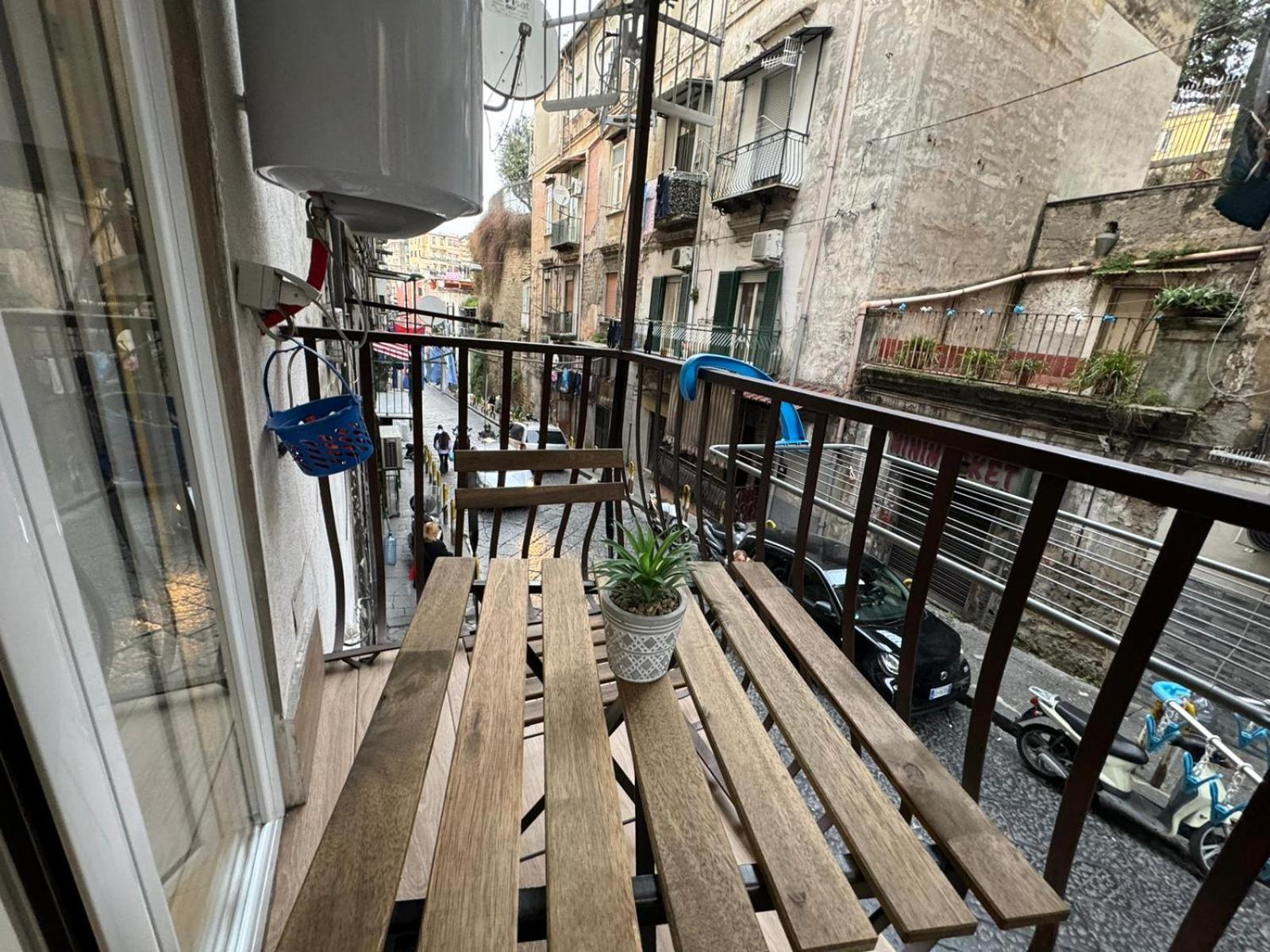 Pizzaiola'S Home Napoli Dış mekan fotoğraf